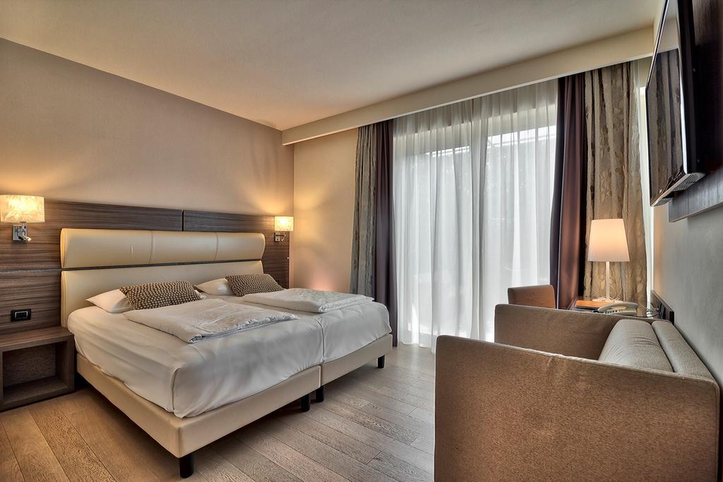 Hotel Galvani Торрі-дель-Бенако Екстер'єр фото